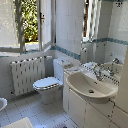 Lägenhet Con Giardino A 2 Passi Dal Mare *