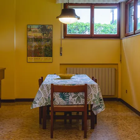 Lägenhet Con Giardino A 2 Passi Dal Mare *