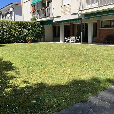 Con Giardino A 2 Passi Dal Mare *
