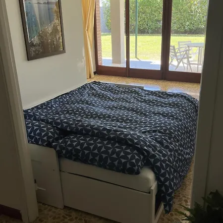 Lägenhet Con Giardino A 2 Passi Dal Mare Marina Di Carrara