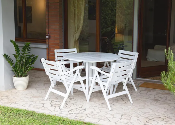 Lägenhet Con Giardino A 2 Passi Dal Mare Marina Di Carrara